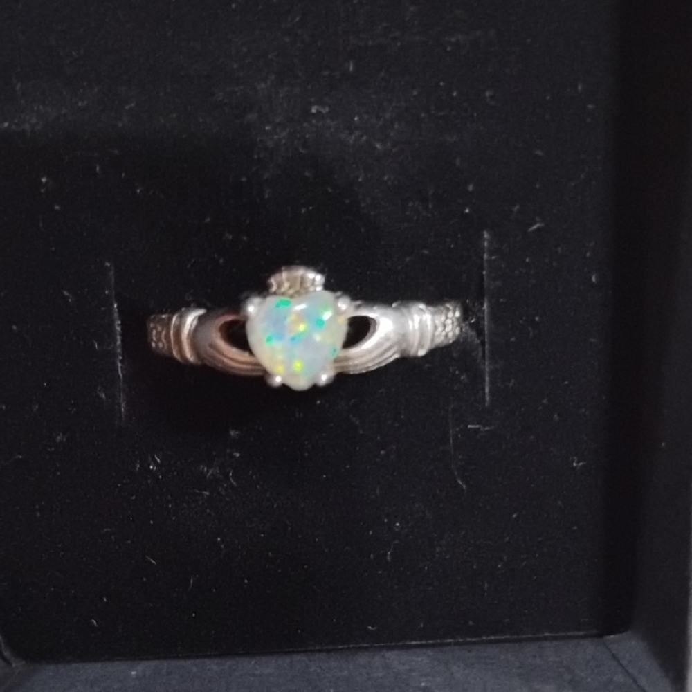 Elegant Silver Opal Ring